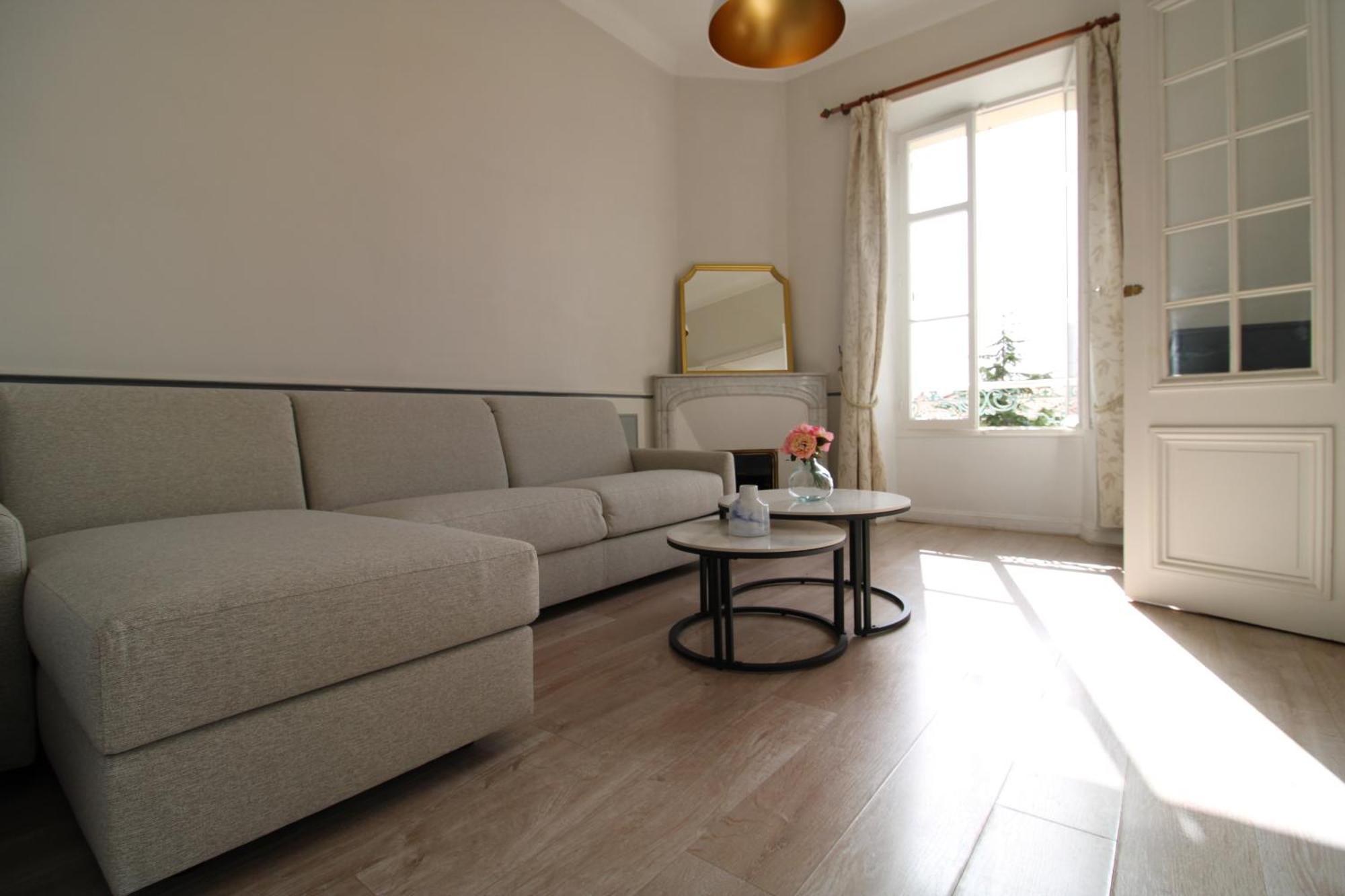 Appartamento 1er Etage Reine *