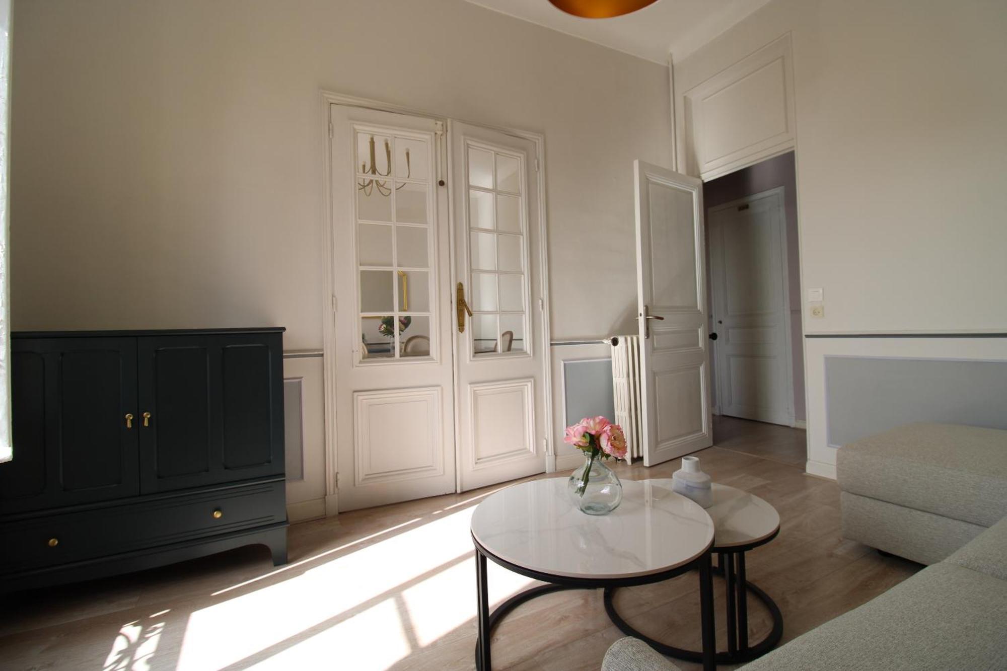 Appartamento 1er Etage Reine